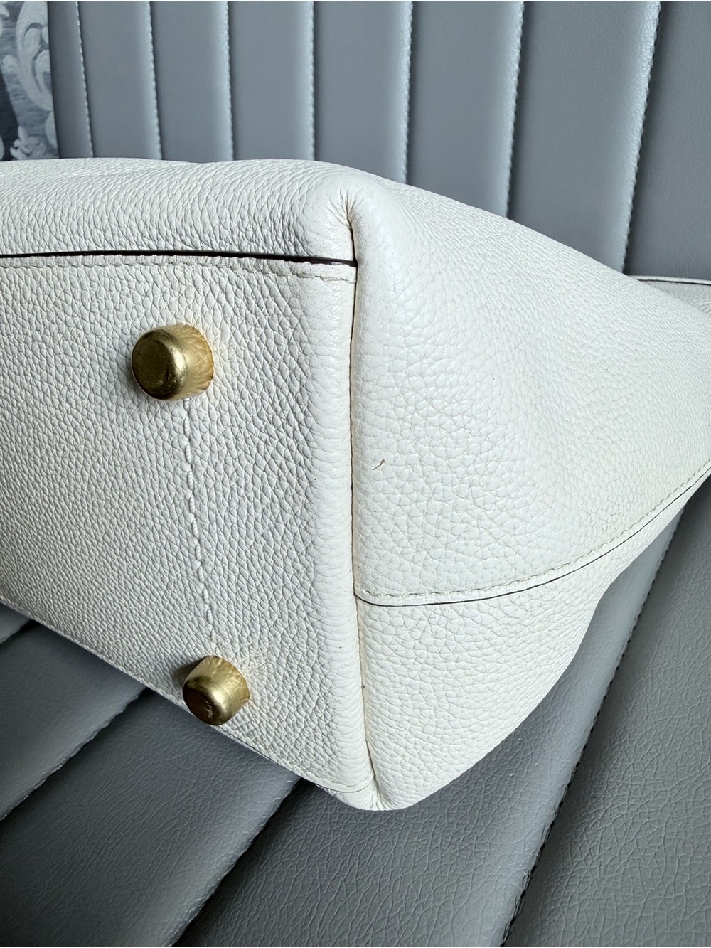 Coach NWOT Taylor Tote Bag Cream Leather - Picture 10 of 12